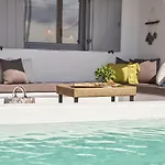 Casa Tagoo Mykonos 호텔 3*