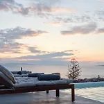 Casa Tagoo Mykonos 호텔 3*