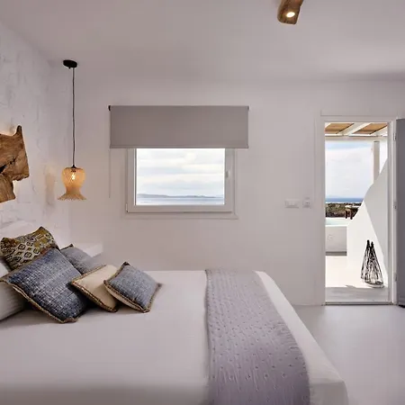 Casa Tagoo Mykonos Hotel 3*